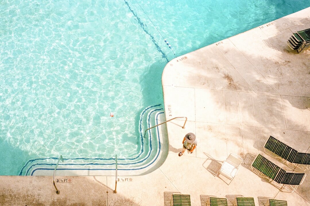 Professional Pool Cleaning Services in Miami Lakes